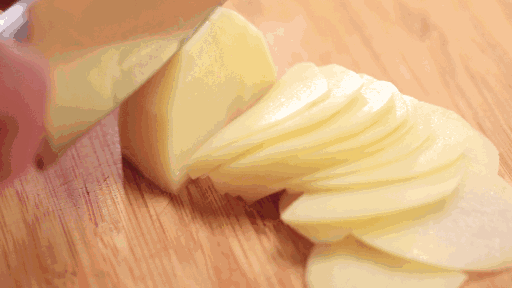 fabac3c2038f25cca8c8a57a15412eb1.gif